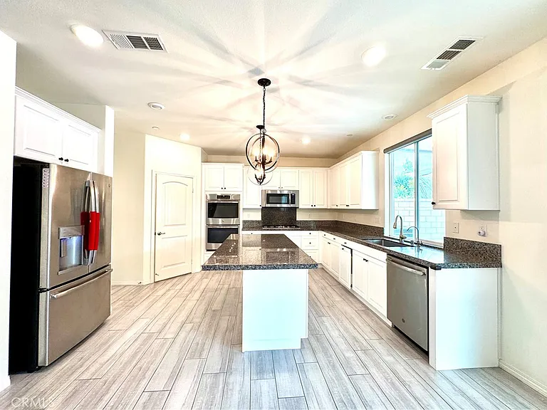 6832 Cache Way — Photo 10