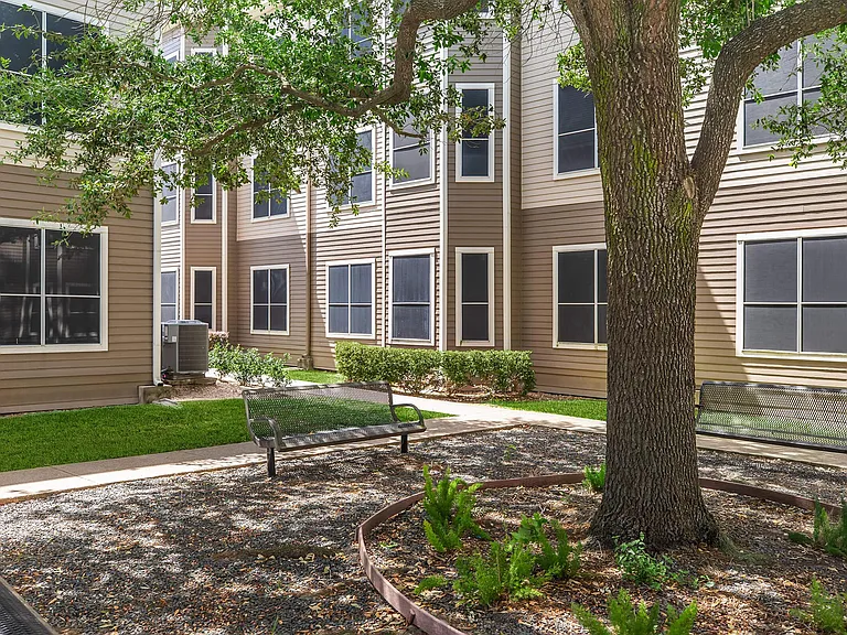 Concord at Allendale Apartments — Photo 3