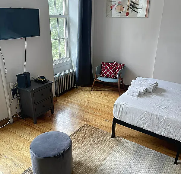 361 W 46th St #2F — Photo 4