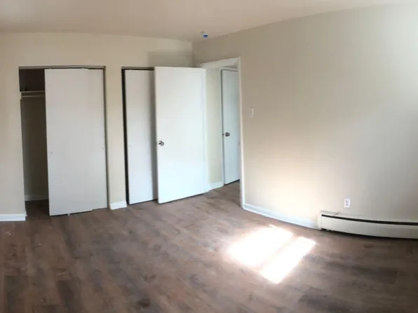 3925 James St #B2, Drexel Hill, PA 19026