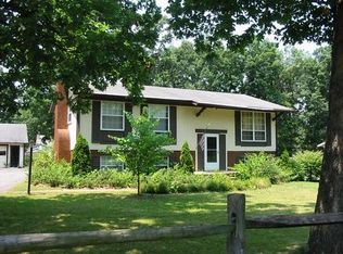 157 Flint Mountain Dr, Stuarts Draft, VA 24477