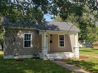 1017 E 5th St, Pittsburg, KS 66762