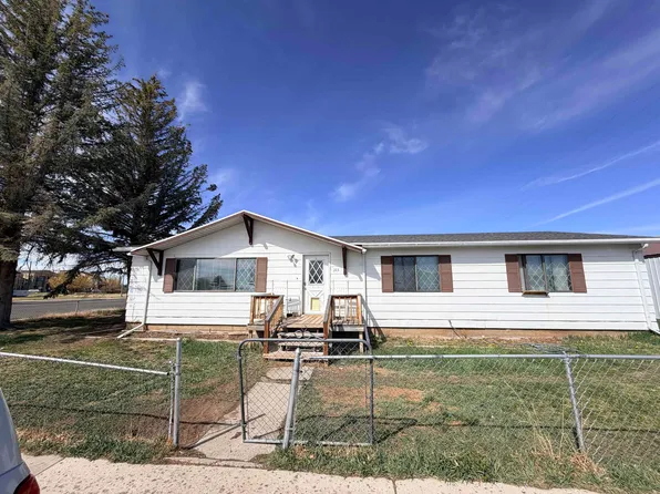 103 N Franklin St, Lyman, WY 82937