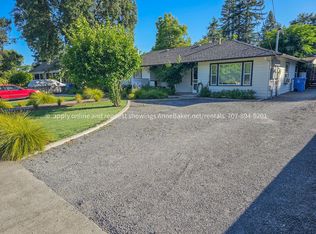 211 N Jefferson St, Cloverdale, CA 95425