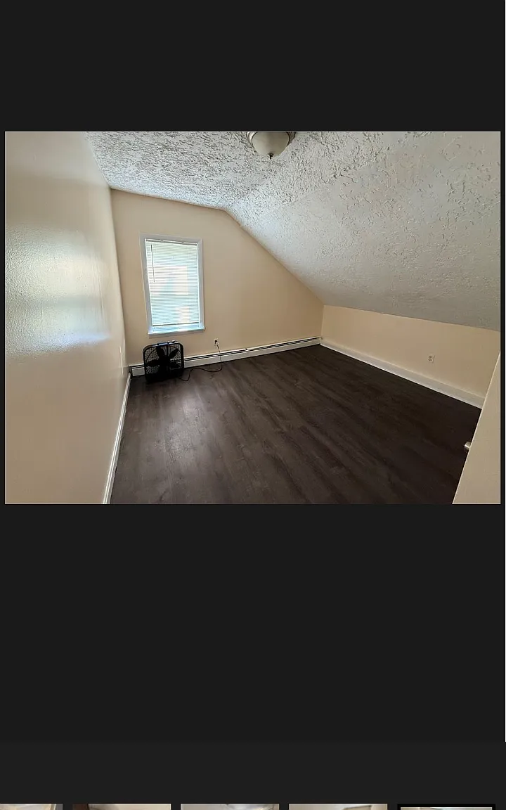 2 bed, 750 sqft, $1,600 — Photo 4