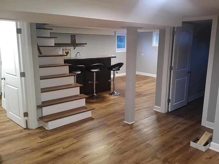 8909 Harms Rd — Photo 27