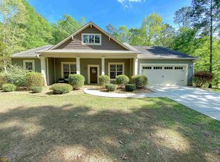 215 Montrose Way Ct, Lagrange, GA 30240