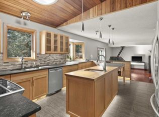 244 S Ranchridge Bay NW, Calgary, AB T3G1V4