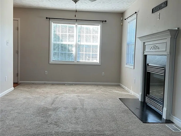 4437 Scenic Pines Dr — Photo 3