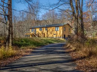 19 Cragsmoor Rd, Pine Bush, NY 12566