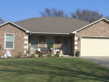 2102 Odell Ln — exterior photo