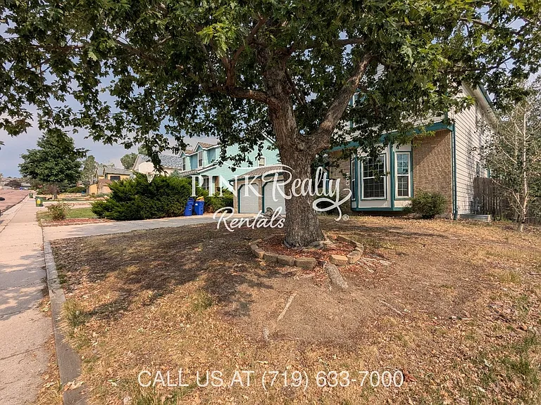 8560 Avens Cir — Photo 7