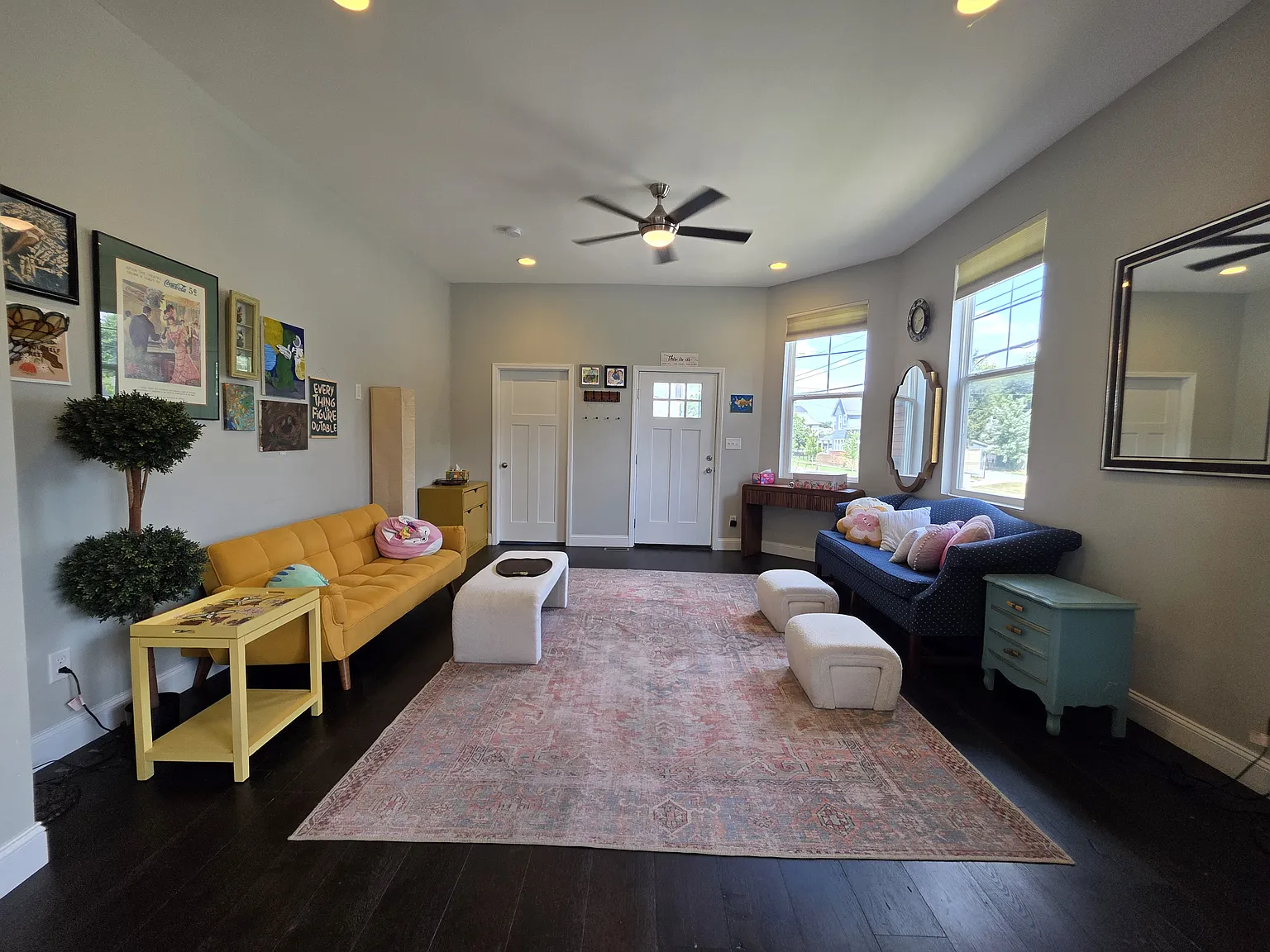 4 bed, 3.5 bath, 3019 sqft, $4,695 — Photo 2