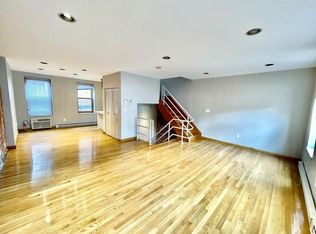 7 Thacher Ct #404FF, Boston, MA 02113