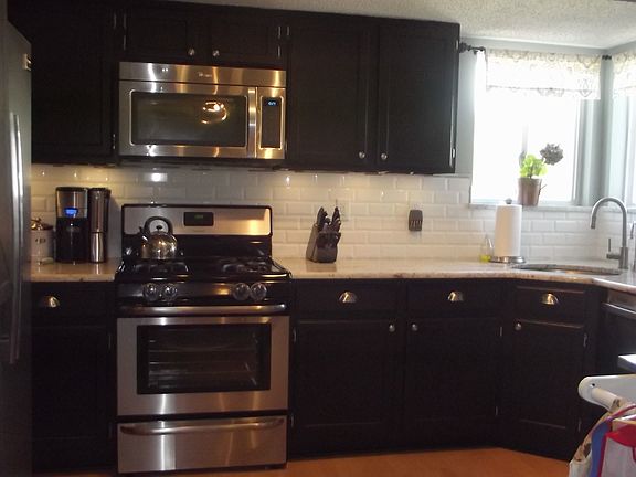 3rd image of 703 Schley Ave