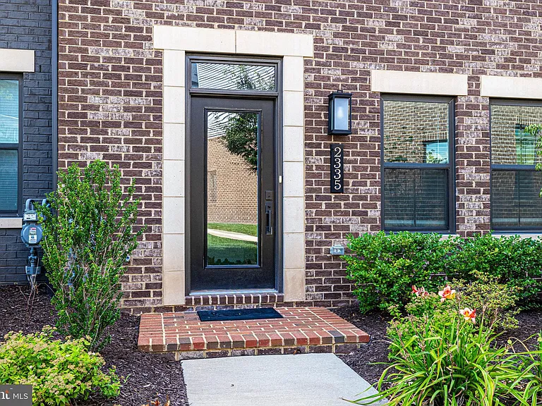 2335 Water Promenade Ave — Photo 4
