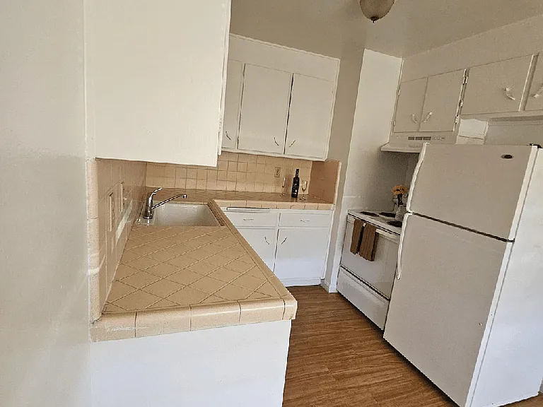 3601 Fairview Drive — Photo 6
