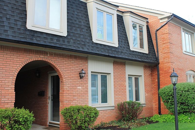 2nd image of 1120 Canterbury Ct #A
