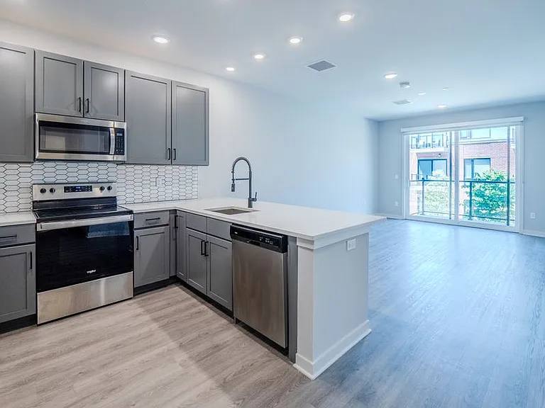 173D Morris Ave #3 — Photo 7