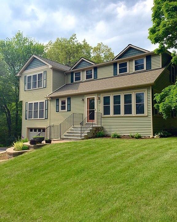 13 Donnelly Rd, Spencer, MA 01562 Zillow