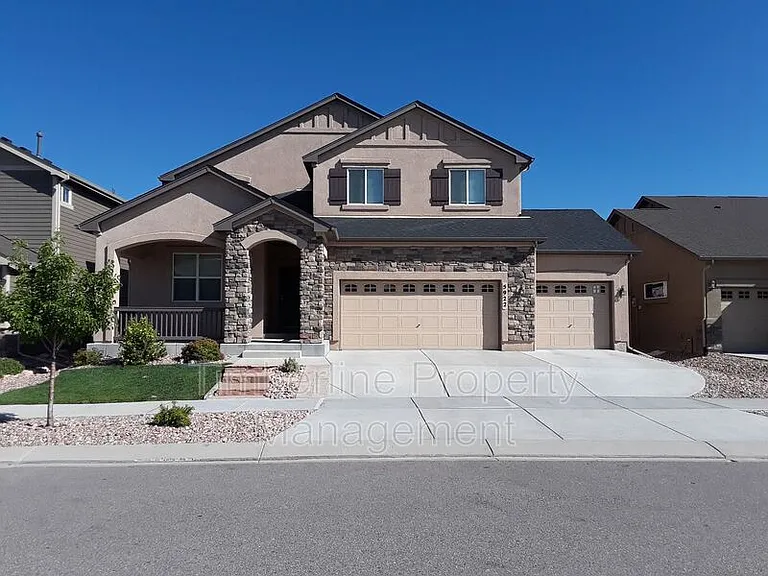 5922 Brave Eagle Dr — Photo 1