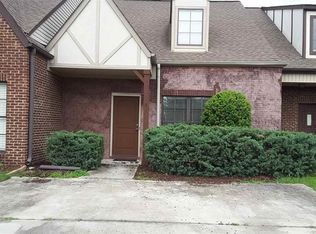 4252 Ashwood Cv, Birmingham, AL 35216