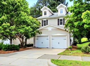 3010 Remington Oaks Cir, Cary, NC 27519