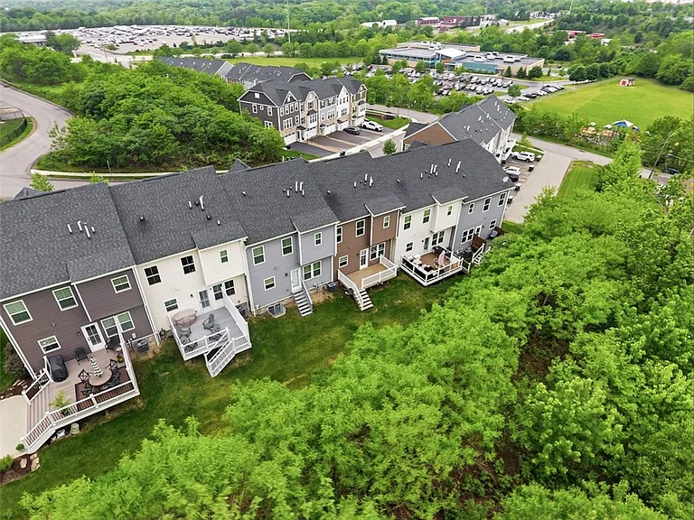 117 Moyer Hill Dr — Photo 38