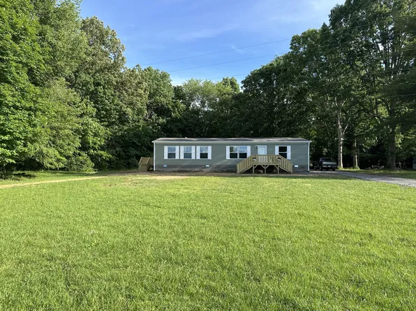 227 Carter Ridge Rd, Westmoreland, TN 37186