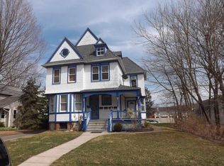 7 Grand St APT 1, Bethel, CT 06801