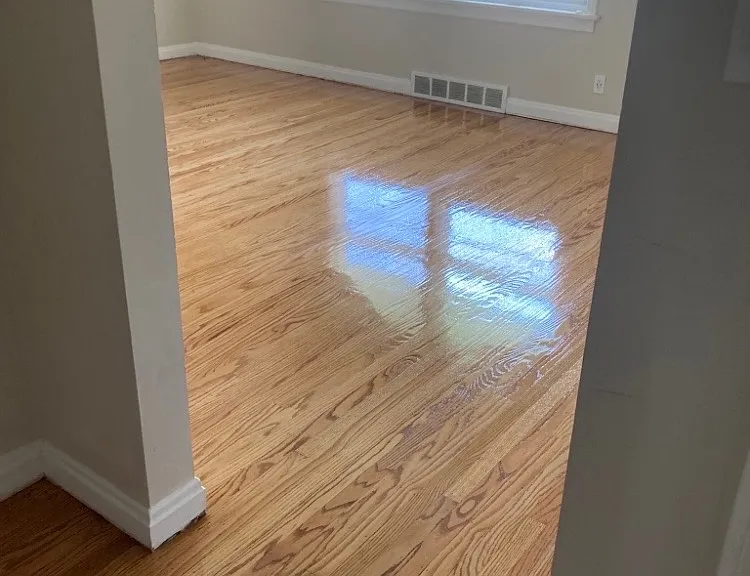 325 Biltmore Rd — Photo 8