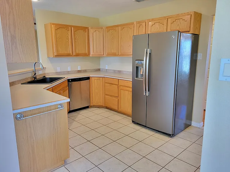 2301 Jadyn Ln — Photo 13