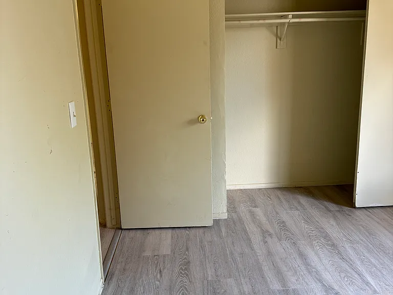 16258 Juniper St #B — Photo 12
