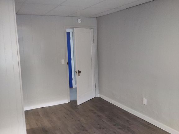 4th image of 202 W Main Ave