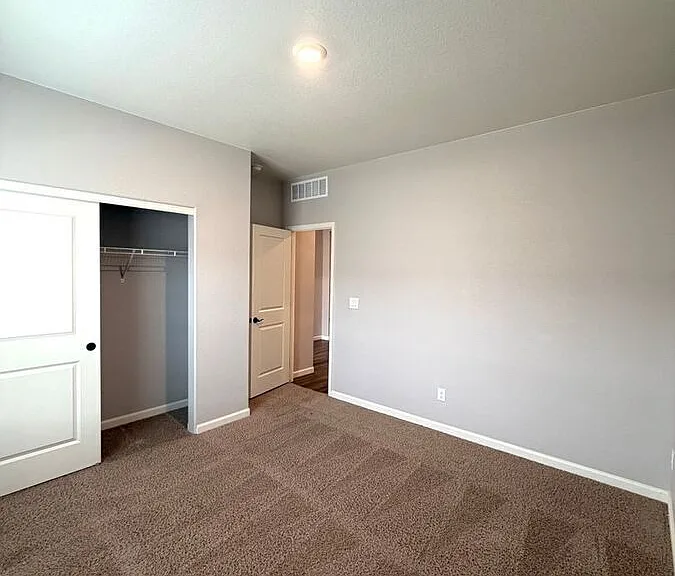 2299 Murray St — Photo 6