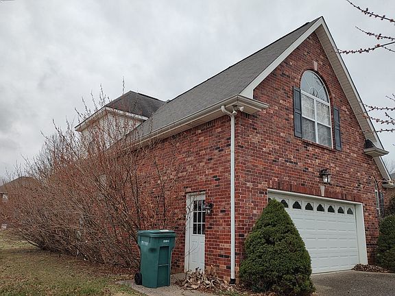 3rd image of 3206 Briarhill Ct