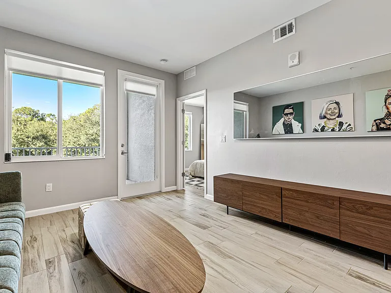 The Apartments at The Isles of Porto Vista — Photo 40