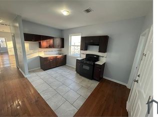 737 S 14th St #3, Newark, NJ 07103