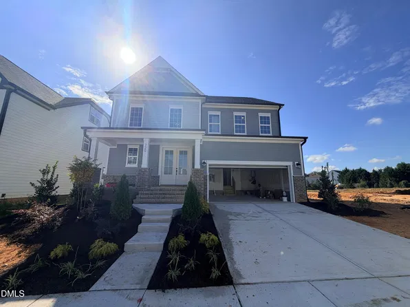 720 Fireship Rd, Fuquay Varina, NC 27526