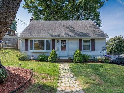 10 Ridgefield Road, Enfield, CT, 06082