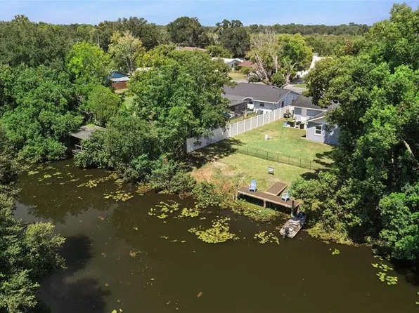 27821 LOIS DRIVE, TAVARES, FL 32778