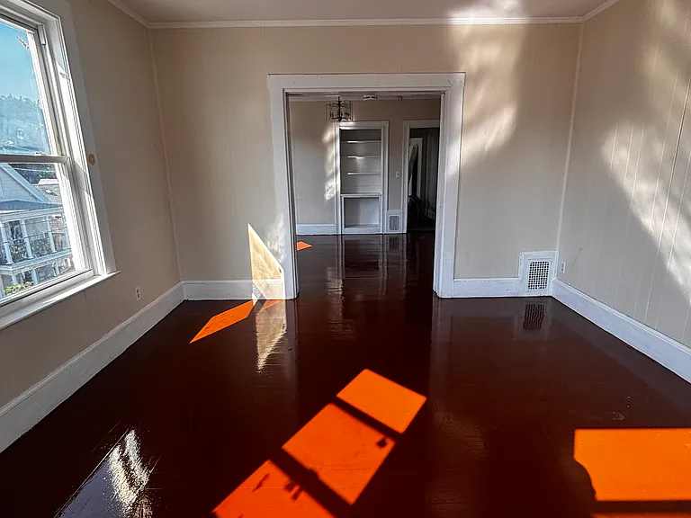 65-65A Chatham St #3 — Photo 9