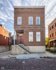 711 N Cleveland St, Indianapolis, IN, 46202