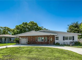 424 45th Ave NE, Saint Petersburg, FL 33703