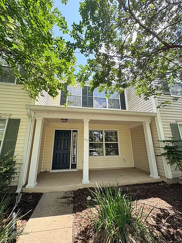 407 Lake Park Way Photo 1