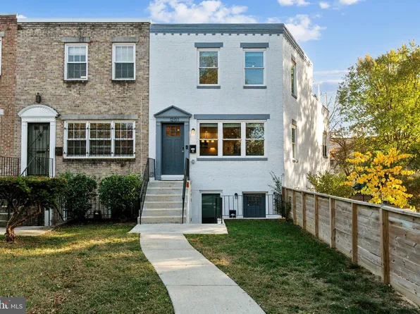 1201 Potomac Ave SE #2, Washington, DC 20003