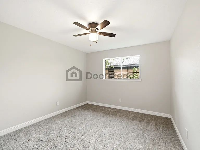 9002 San Jose Ave — Photo 25