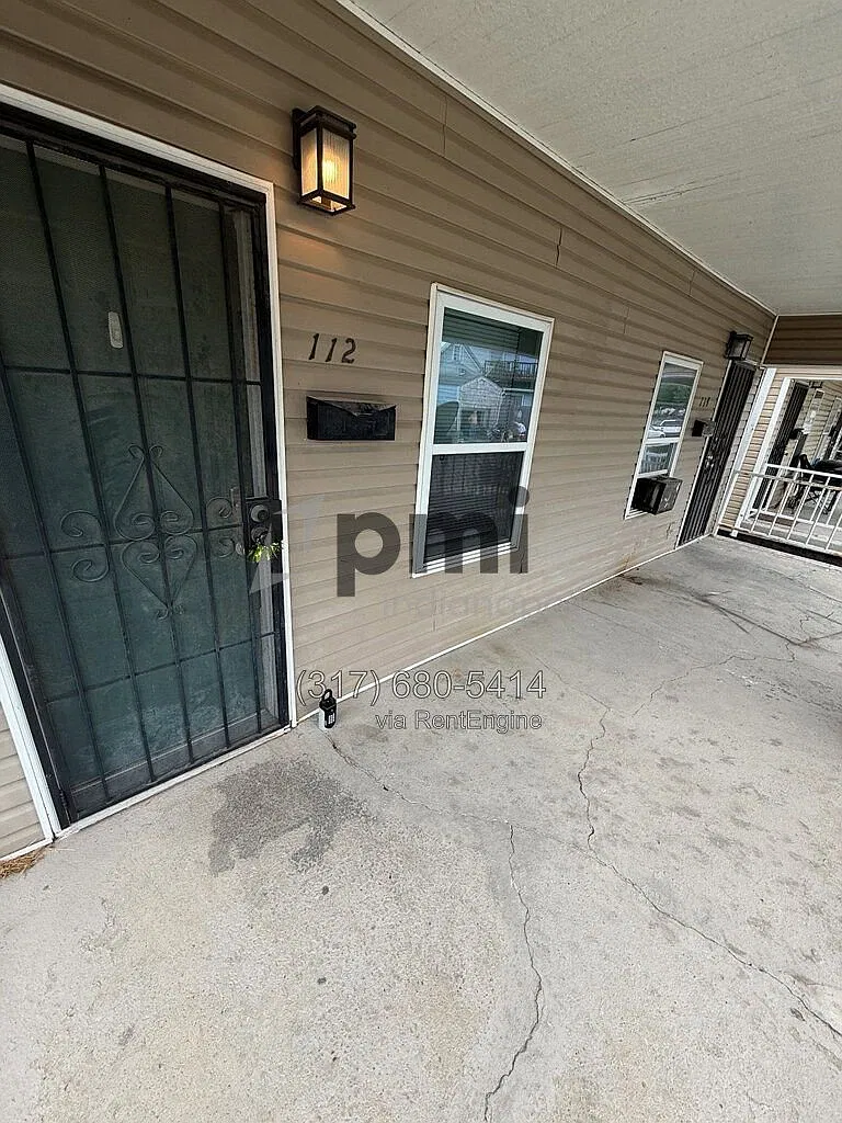 2 bed, 1.0 bath, 688 sqft, $865 — Photo 1