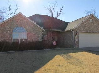 430 Dassero Ct, Centerton, AR 72719