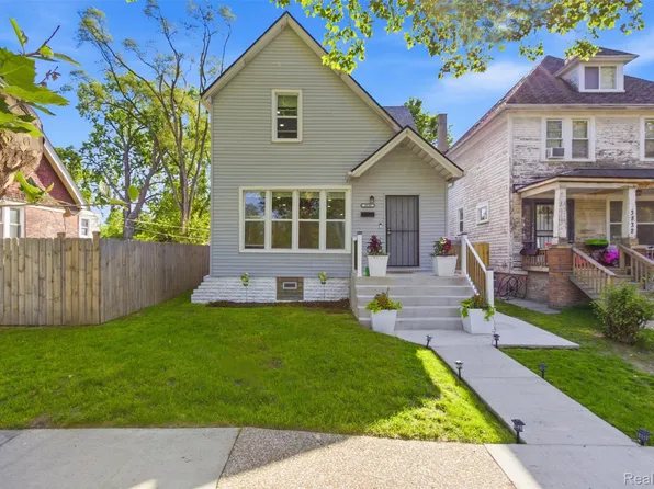 3836 Cadillac Blvd, Detroit, MI 48214
